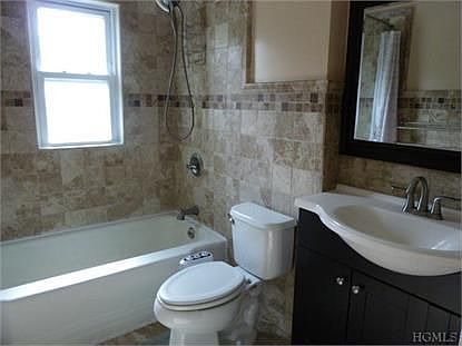 5th image of 518 N Wagner Ave