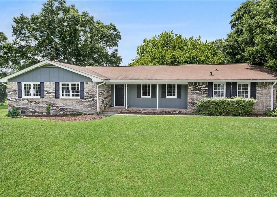 1st image of 3051 Fredrick Dr