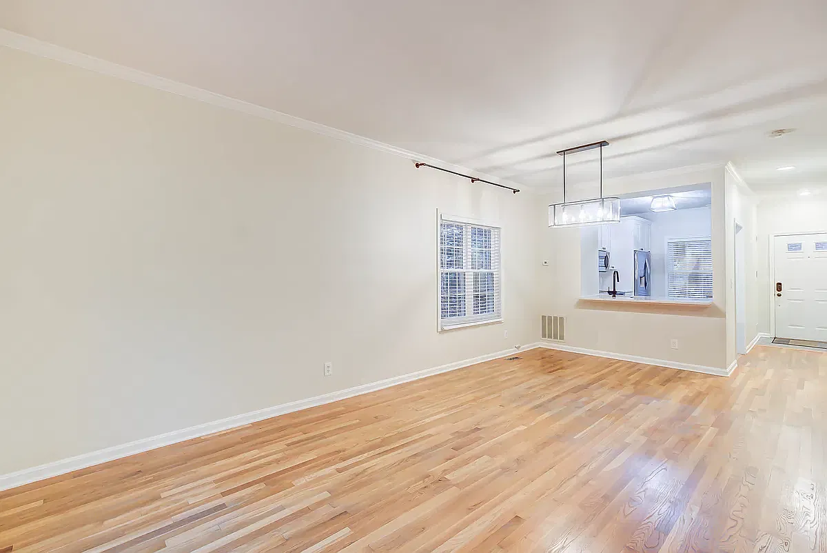 3 bed, 1801 sqft, $3,550 — Photo 4