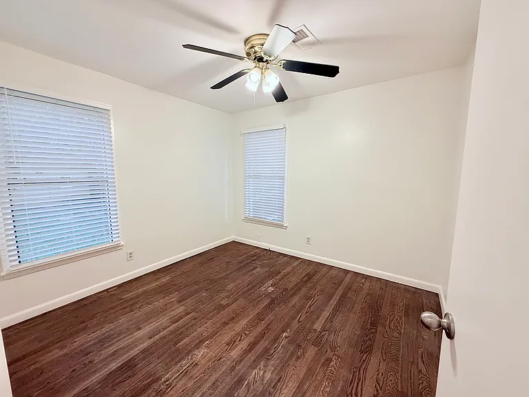 10640 Aledo Dr — Photo 14
