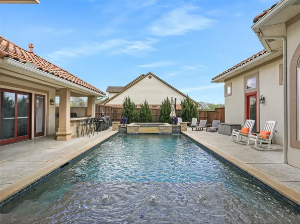 125 Kortney Dr, Hudson Oaks, TX 76087