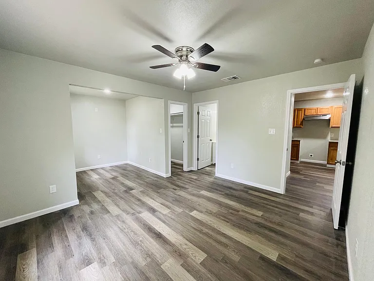 506 Enchanted Oak Dr — Photo 14