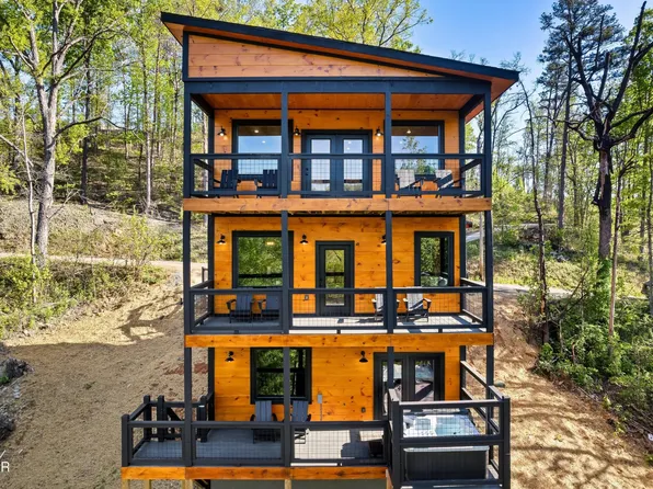 2320 Headrick Lead #8, Sevierville, TN 37862
