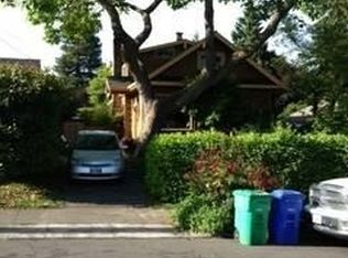 1403 SE Knight St, Portland, OR 97202