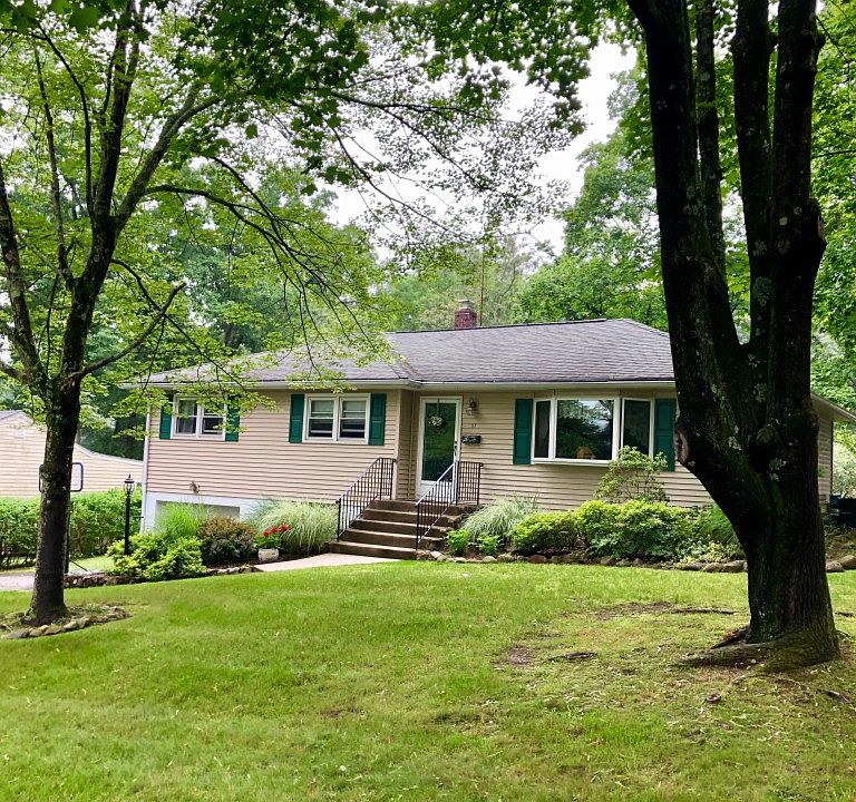 37 Sterling Ave, Sloatsburg, NY 10974 Zillow