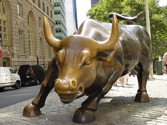 Rented by SERHANT. | media 14