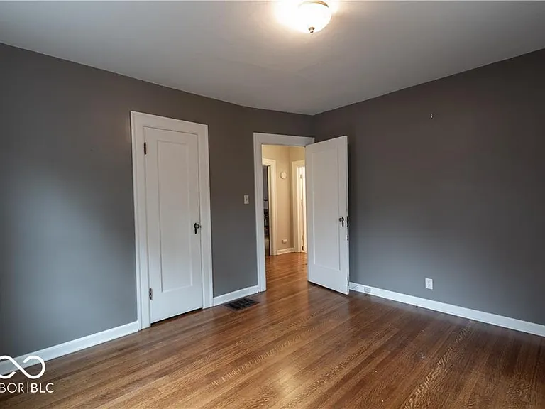 5630 N Delaware St — Photo 20