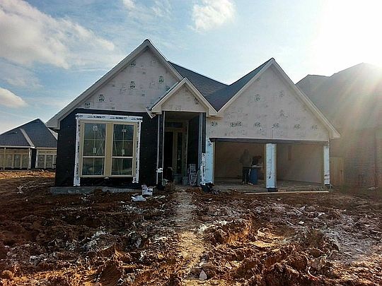 4th image of 29127 Bentford Manor Ct
