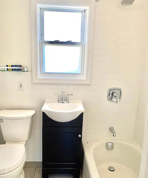 809 Clarence Ave #2 — Photo 13