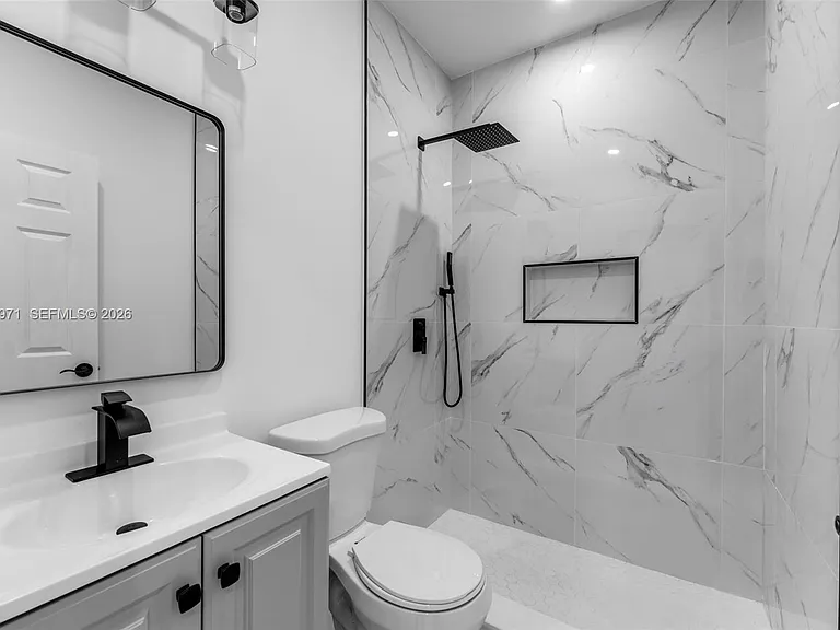 29399 SW 143rd Pl #EFFIC — Photo 7