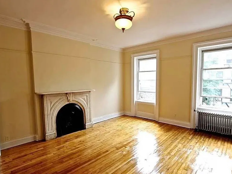 64 Livingston St #8 — Photo 1