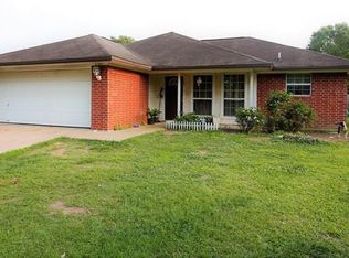 2984 Benton Dr, Lufkin, TX 75901