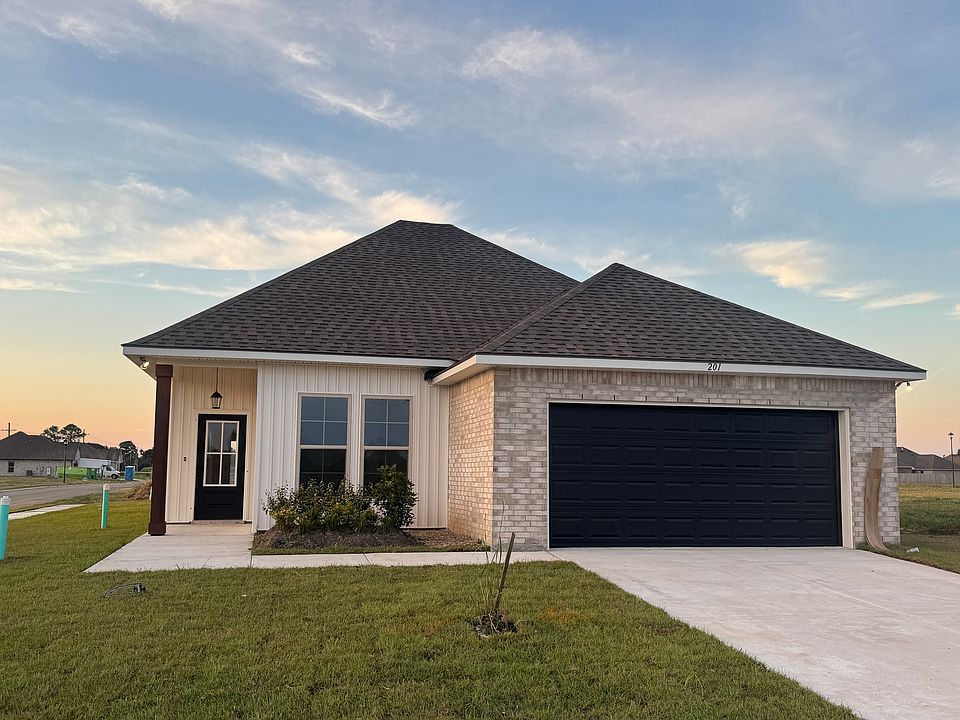 1st image of 201 Tatum Ln