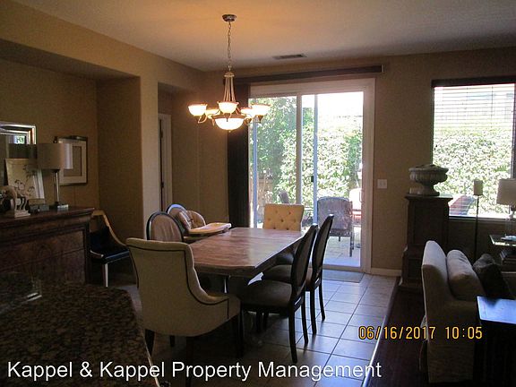 4th image of 1161 Villaggio Cir