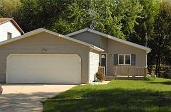 1st image of 213 Parker Ave
