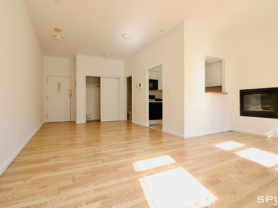 1st image of 342 W 47th St APT 1R