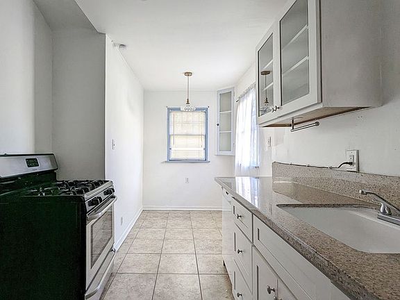 4th image of 1857 7th St APT G