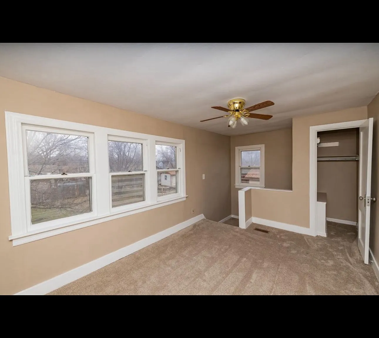 1744 S Ellis Ave — Photo 4