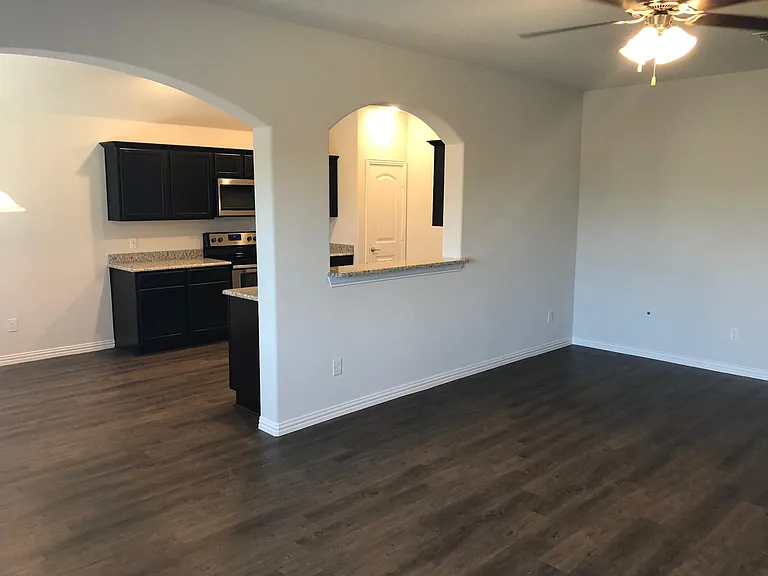 9124 Curacao Dr — Photo 17