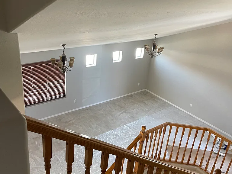 1121 E Jahns Dr — Photo 35