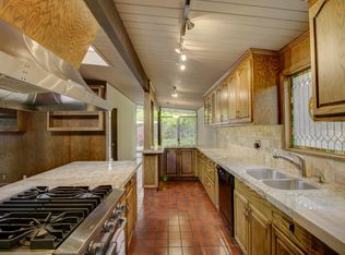 105 Mount Whitney Ct, San Rafael, CA 94903