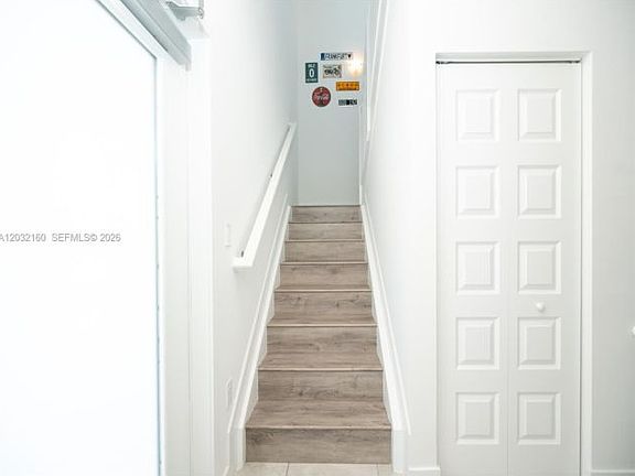 2nd image of 4640 SW 84th Ave