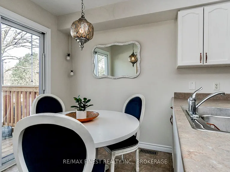 116 Fireside Ct — Photo 12