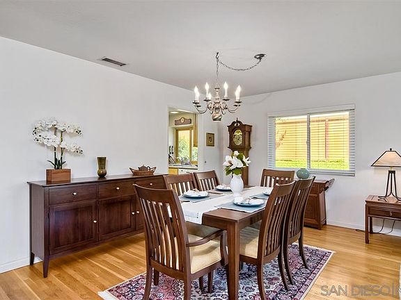 5th image of 10620 Oakbend Dr