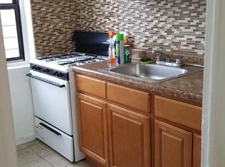 7920 147th St, Flushing, NY 11367