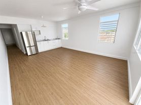 2844 Roosevelt