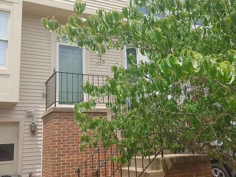 14716 Grobie Pond Ln — Photo 1