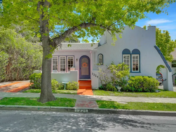 1324 Brown St, Martinez, CA 94553