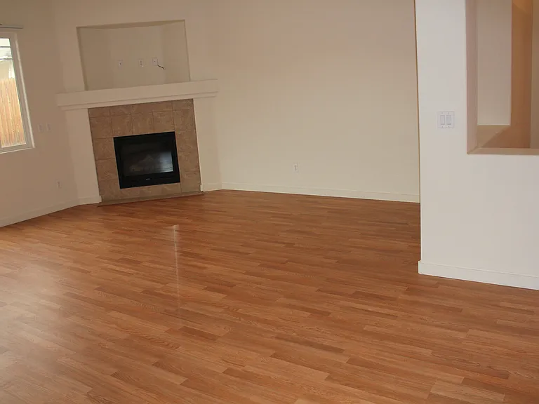 1210 Turnberry Dr — Photo 4