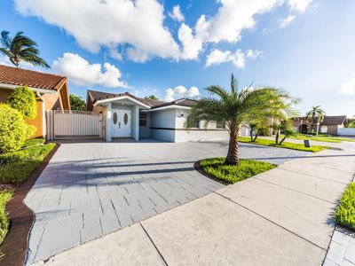 14368 SW 24th St, Miami, FL, 33175