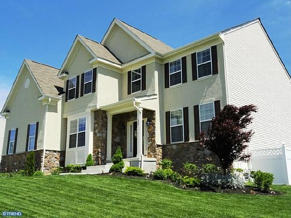 3rd image of 506 Wisteria Way