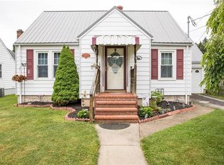 1005 Sunset Ave, Grove City, PA
