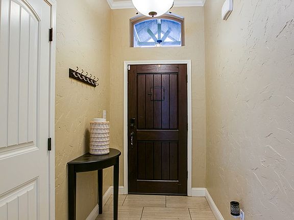 5th image of 3945 Blair Ln