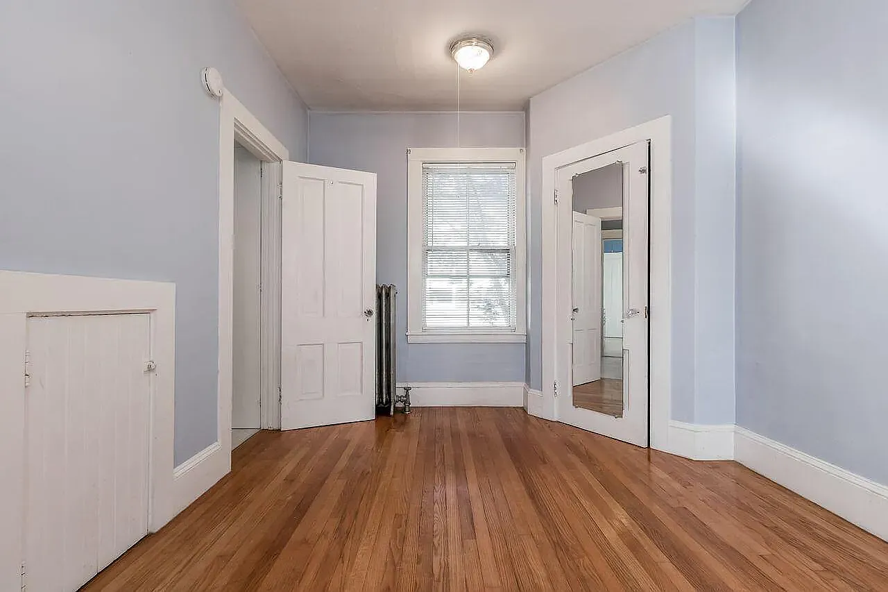 2 bed, 1450 sqft, $2,200 — Photo 4