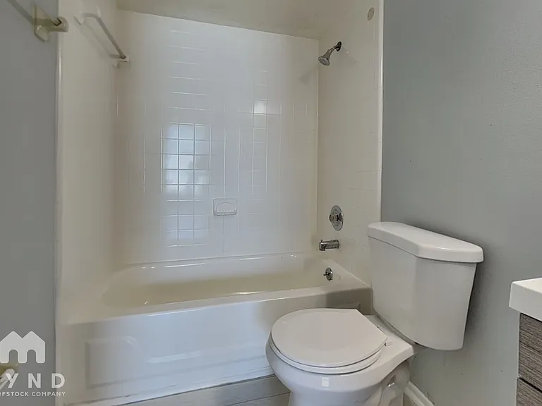 107 Northlake Dr — Photo 10