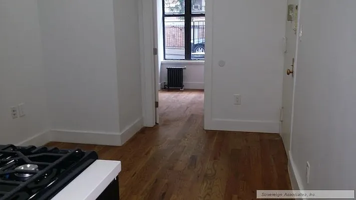 Rented by Sovereign Associates | media 18