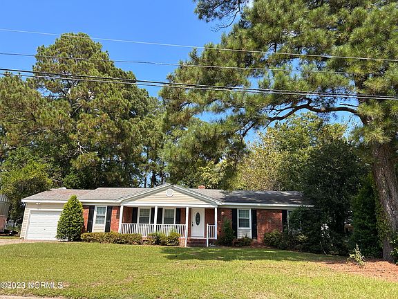 2nd image of 211 Kirkland Drive