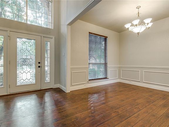 3rd image of 5413 Lebeau Ln