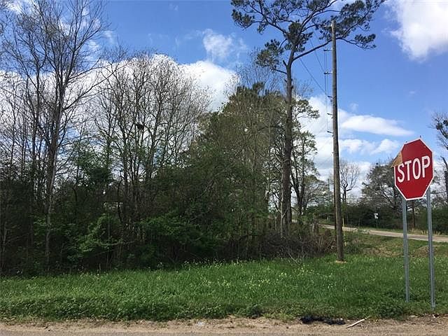 2nd image of 19476 Highway 442