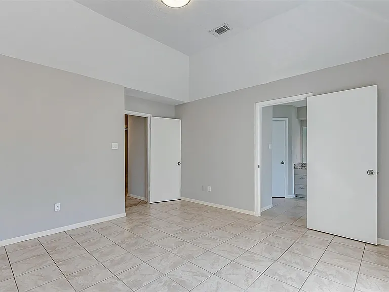21623 Park Valley Dr — Photo 18