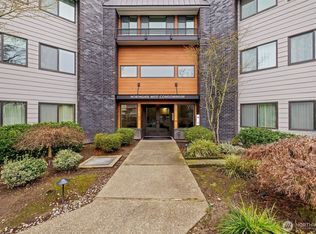 11300 1st Ave NE APT 306, Seattle, WA
