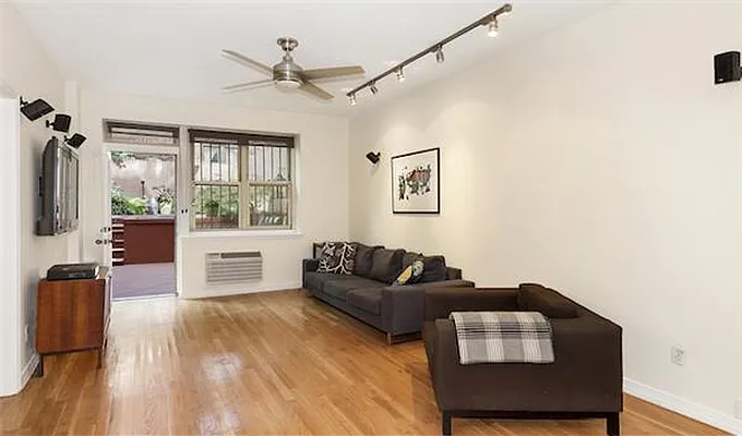 Sold by Maz Group NY | media 1
