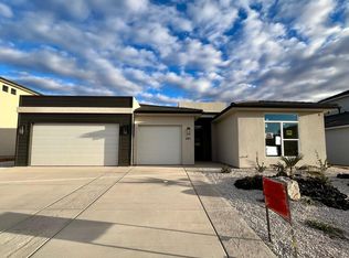 681 Taylor Creek Dr, Washington, UT 84780