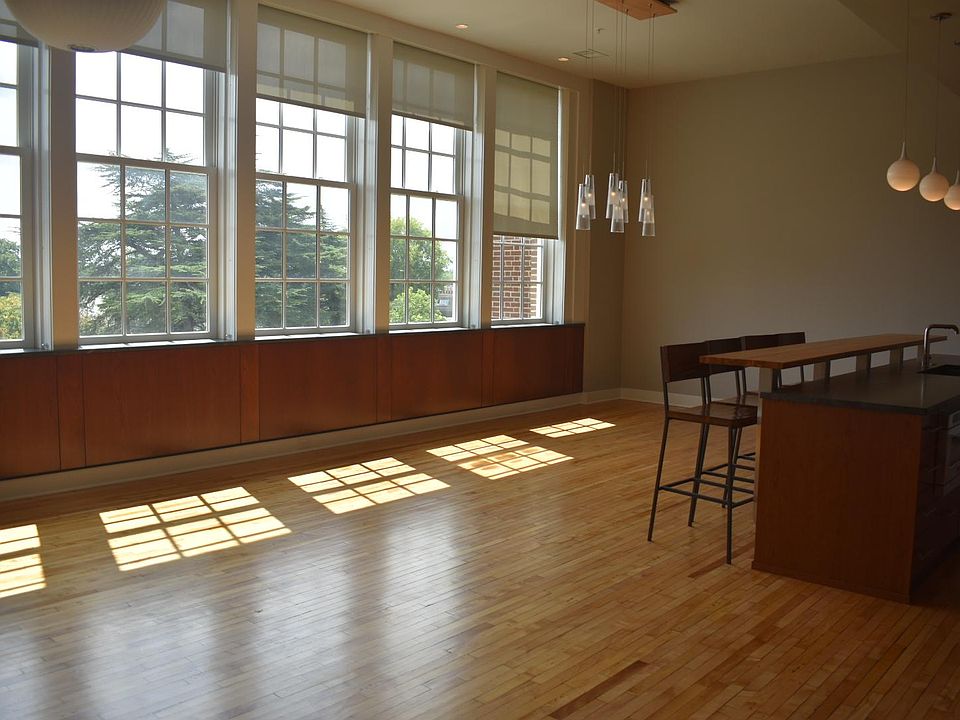 Modern Open Floor Plan--Main Living/Dining room and Kitchen