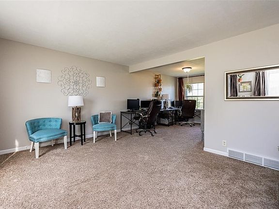 5th image of 6604 Boulder Dr NW