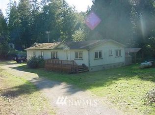 3062 E Camano Dr, Camano Island, WA